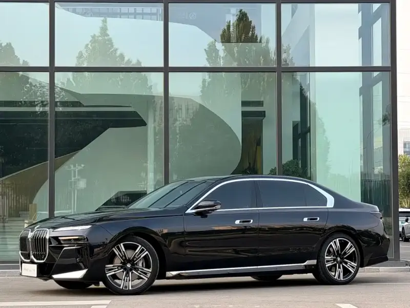 BMW 7 Series, 2024