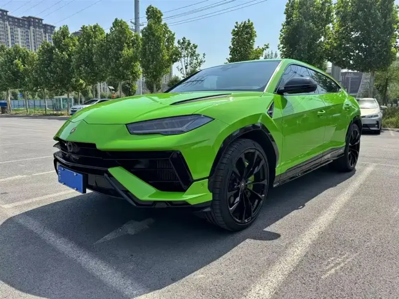 Lamborghini Urus, 2023