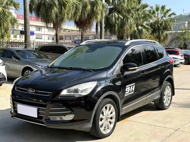 Ford Kuga, 2014