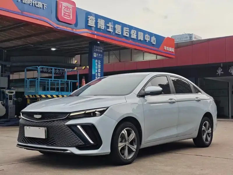 Geely L HiP, 2023