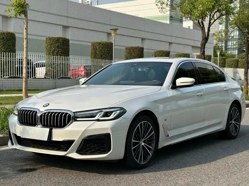 BMW 5 Series, 2023