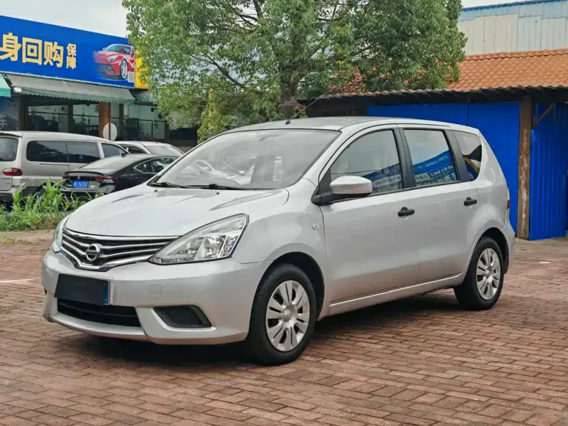 Nissan Livina, 2017