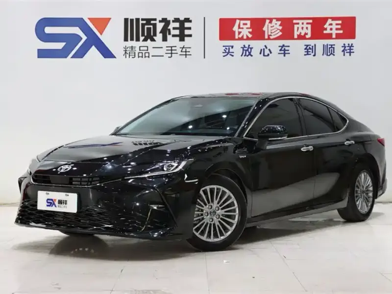 Toyota Camry, 2025