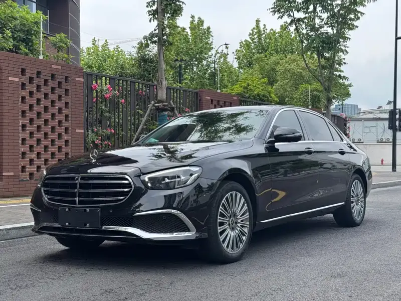 Mercedes-Benz E-Class, 2023
