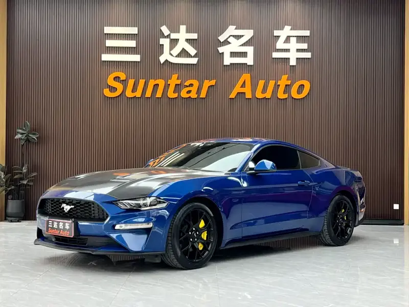 Ford Mustang, 2022
