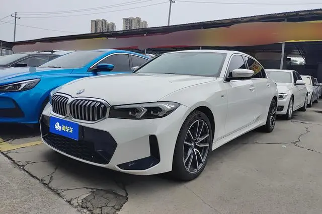 BMW 3-Series, 2023