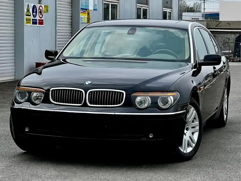 BMW 7 Series, 2004
