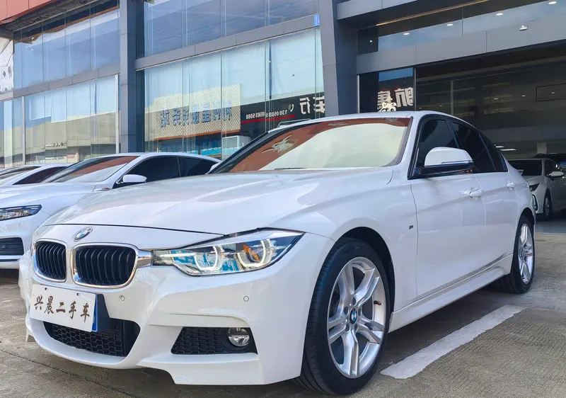 BMW 3-Series, 2017