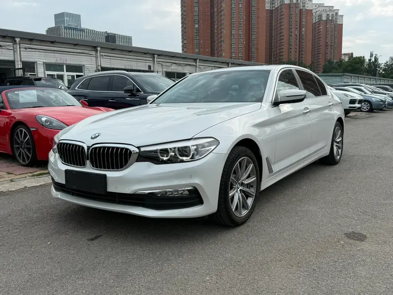 BMW 5-Series, 2018