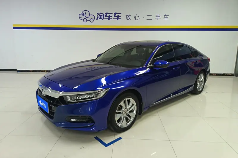 Honda Accord 260TURBO Elite Edition CN6, 2018 — фото 1
