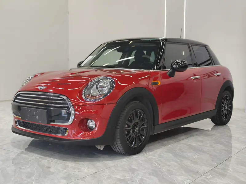 MINI MINI, 2015