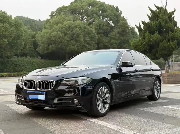 BMW 5-Series, 2017