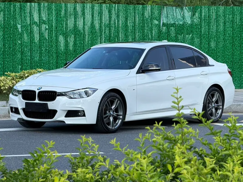 BMW 3-Series, 2018