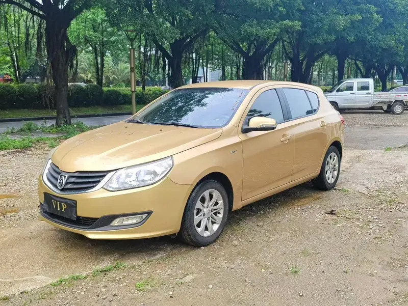 Baojun 610, 2014
