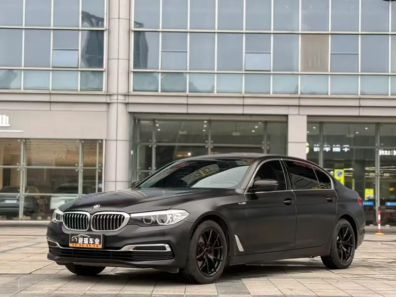 BMW 5-Series, 2020