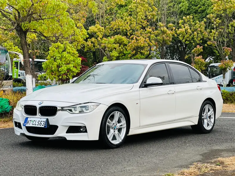 BMW 3-Series, 2017