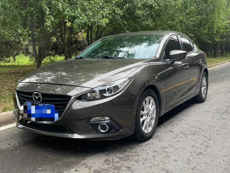 Mazda 3 Axela, 2014