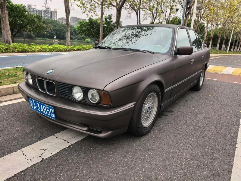BMW 5-Series, 1995