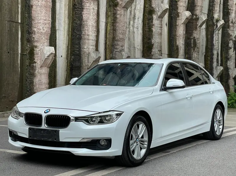 BMW 3-Series, 2016