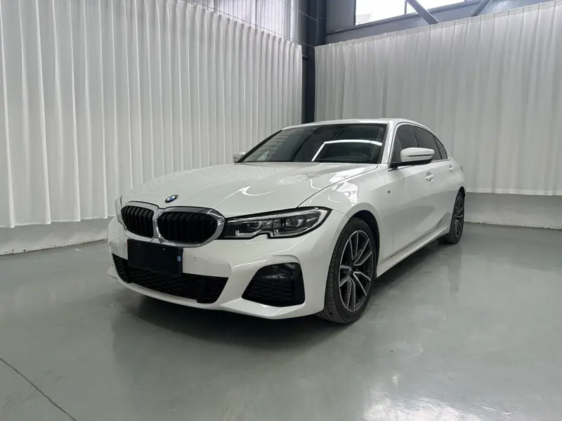 BMW 3-Series, 2021