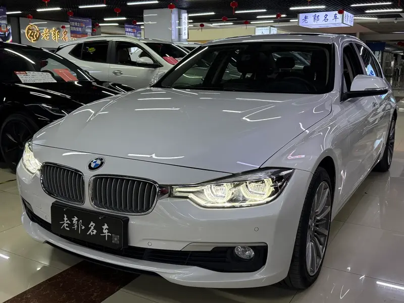 BMW 3-Series, 2019
