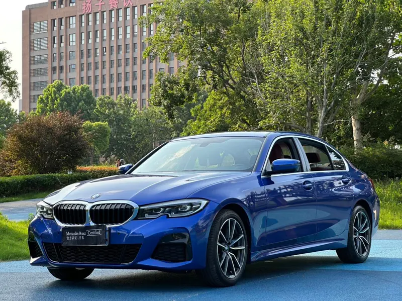 BMW 3-Series, 2021