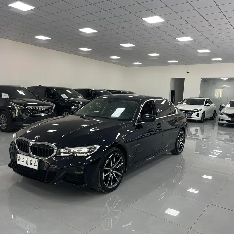 BMW 3-Series, 2022