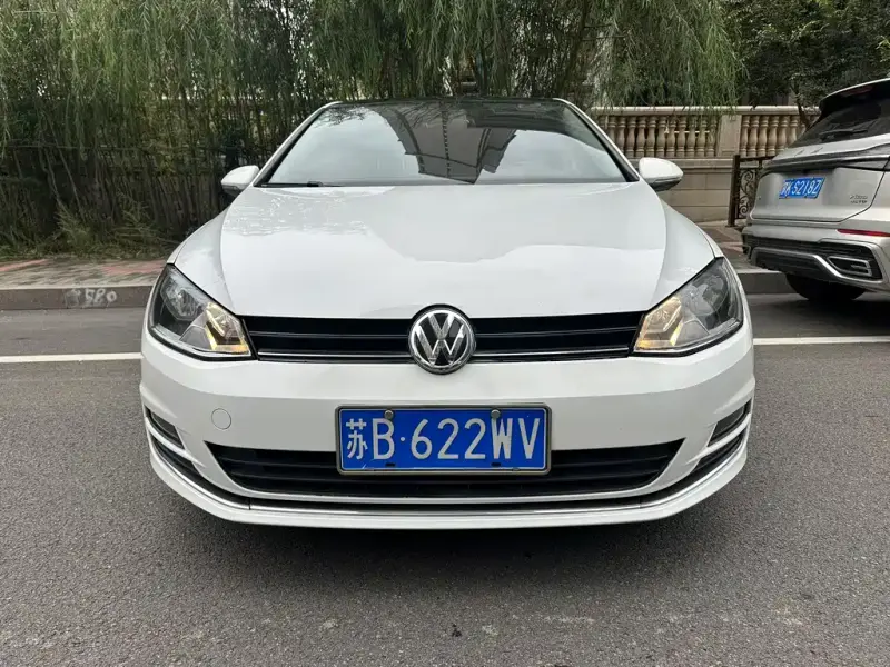 Volkswagen Golf, 2015