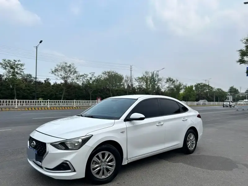 Hyundai Elantra, 2019