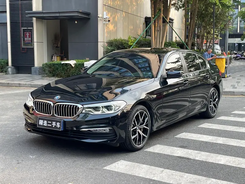 BMW 5-Series, 2018
