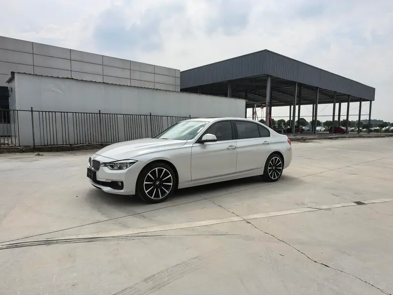 BMW 3-Series, 2018