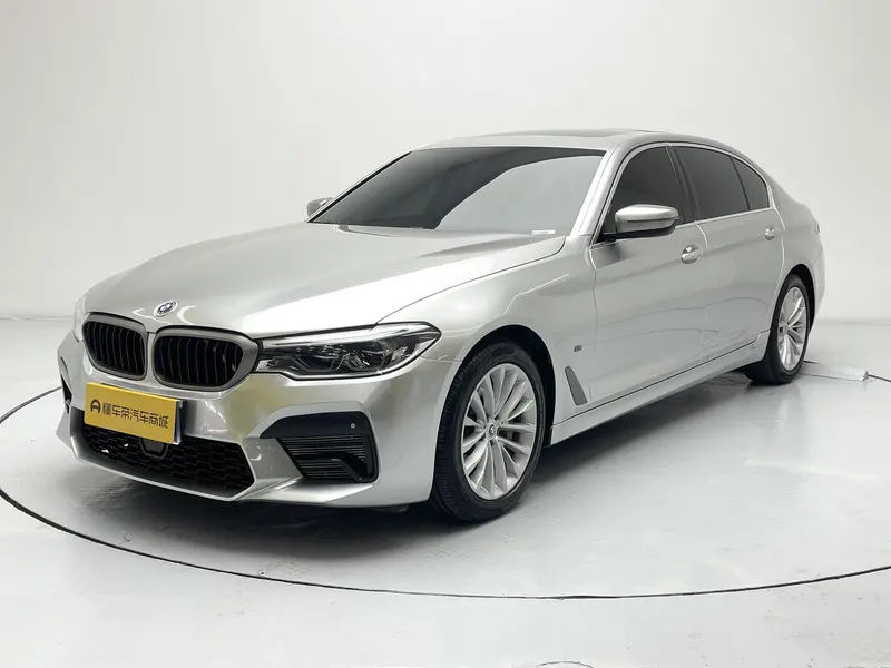 BMW 5-Series, 2018
