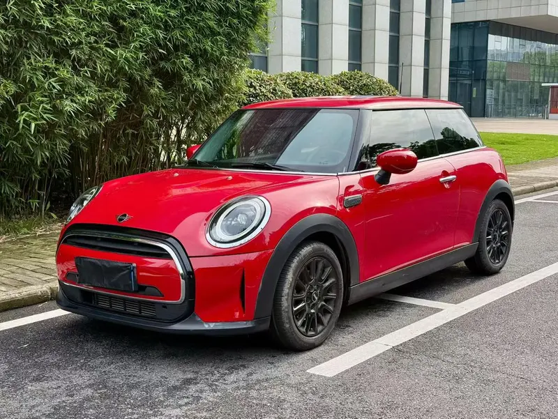 MINI MINI, 2022