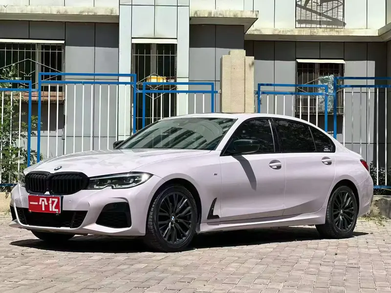BMW 3-Series, 2021