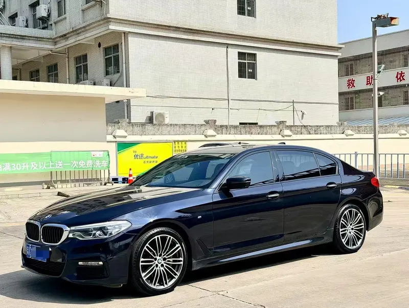 BMW 5-Series, 2018