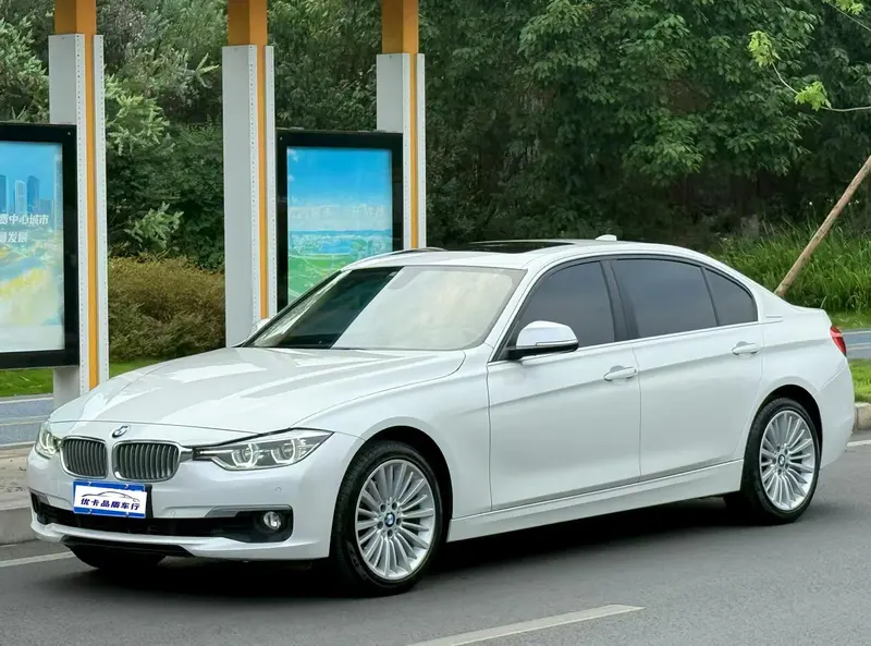 BMW 3-Series, 2018