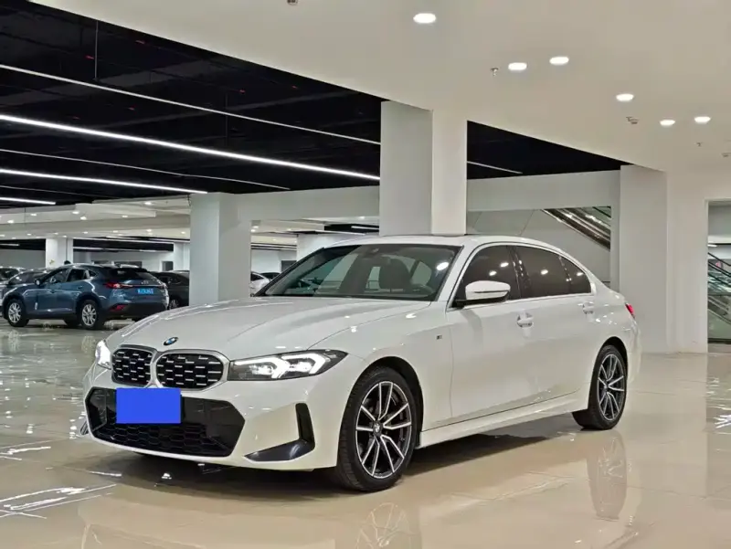 BMW 3 Series, 2024