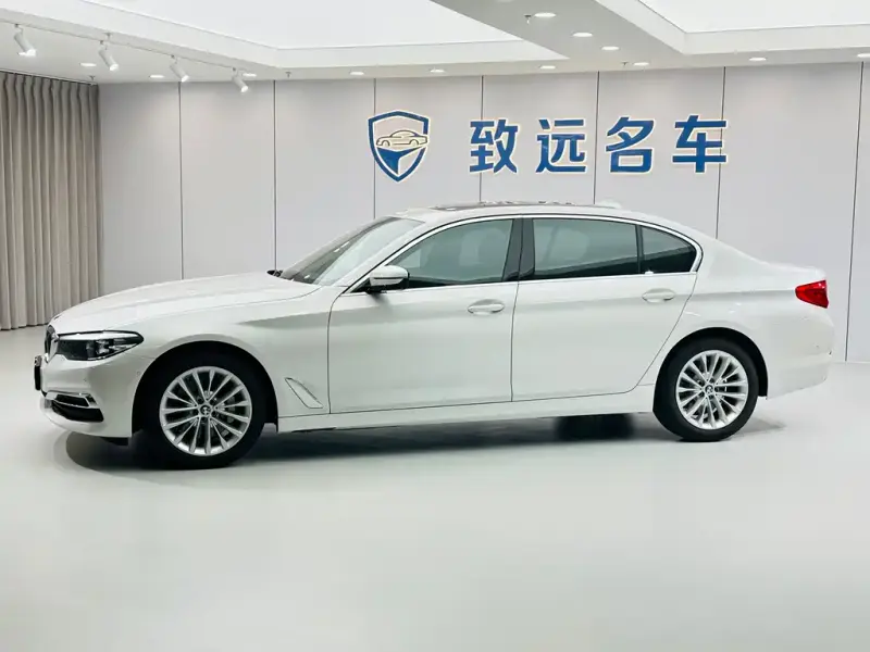 BMW 5 Series, 2019