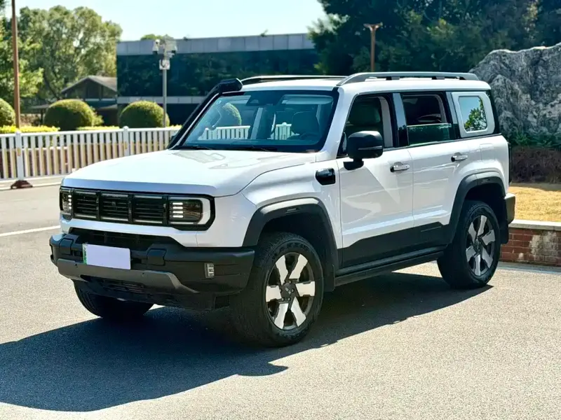 Beijing Off-Road BJ40, 2025