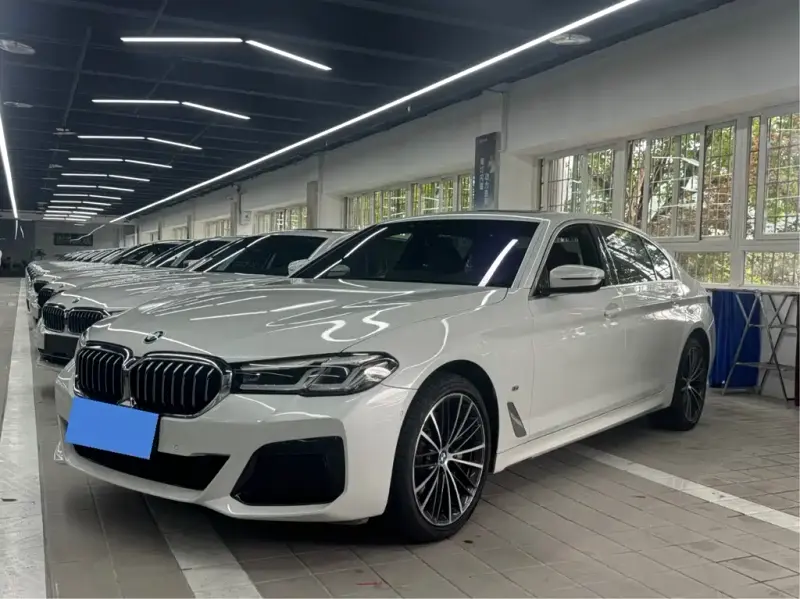 BMW 5 Series, 2023
