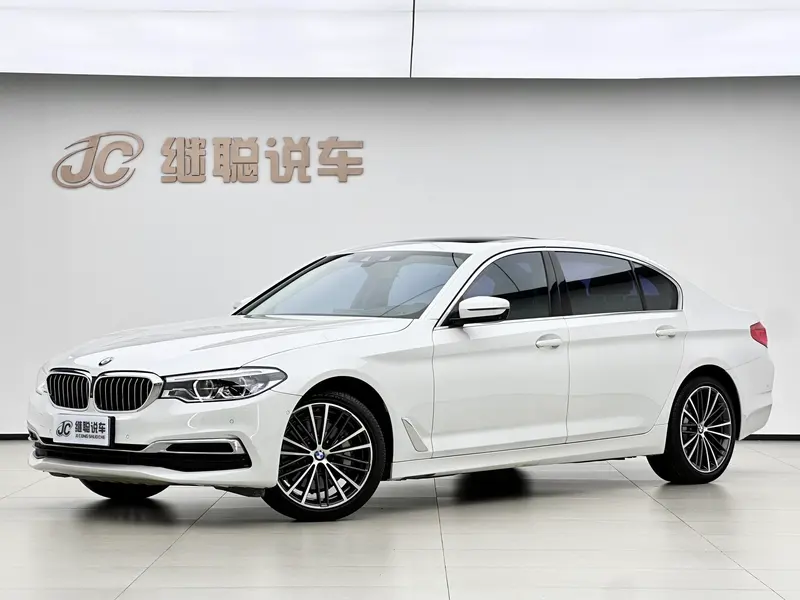 BMW 5-Series, 2020