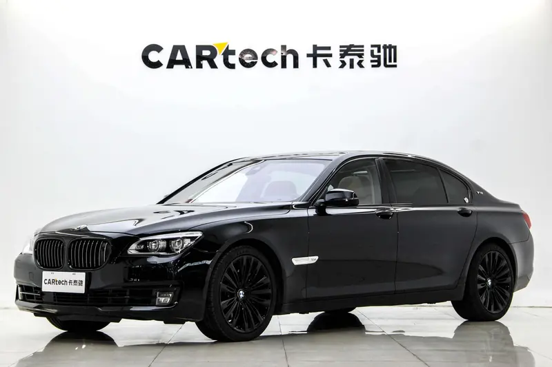 BMW 7-Series, 2013