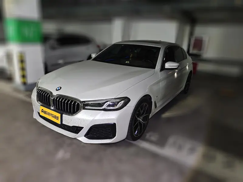BMW 5-Series, 2021