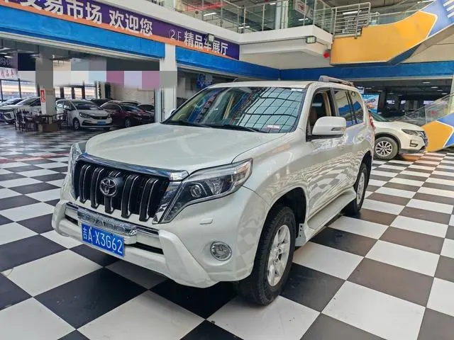 Toyota Prado 2.7L Auto Luxury Edition, 2015 — фото 1