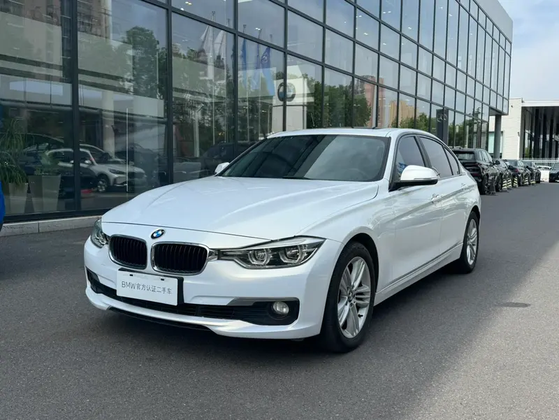 BMW 3-Series, 2016