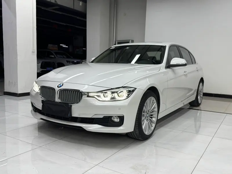 BMW 3-Series, 2018