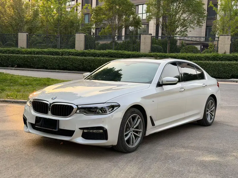 BMW 5-Series, 2018