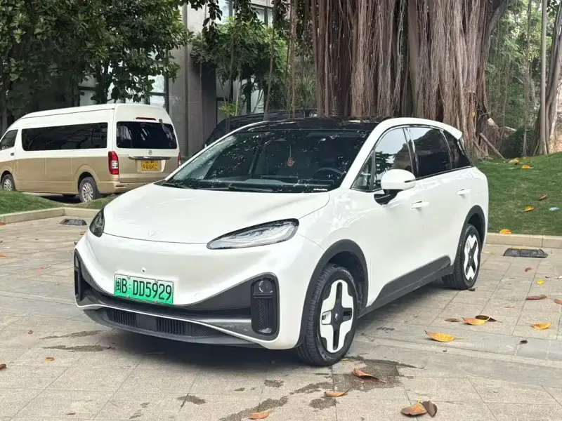 ARCFOX S, 2025