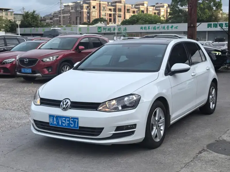 Volkswagen Golf, 2015