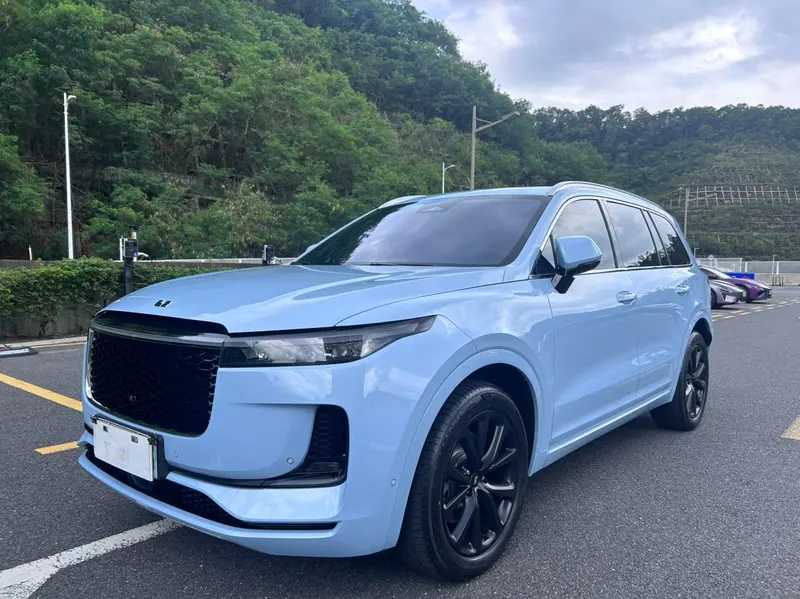Li Auto ONE EREV 6 Seater Edition, 2021 — фото 1